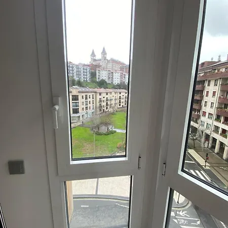 600 M… Y La Playa Apartment
